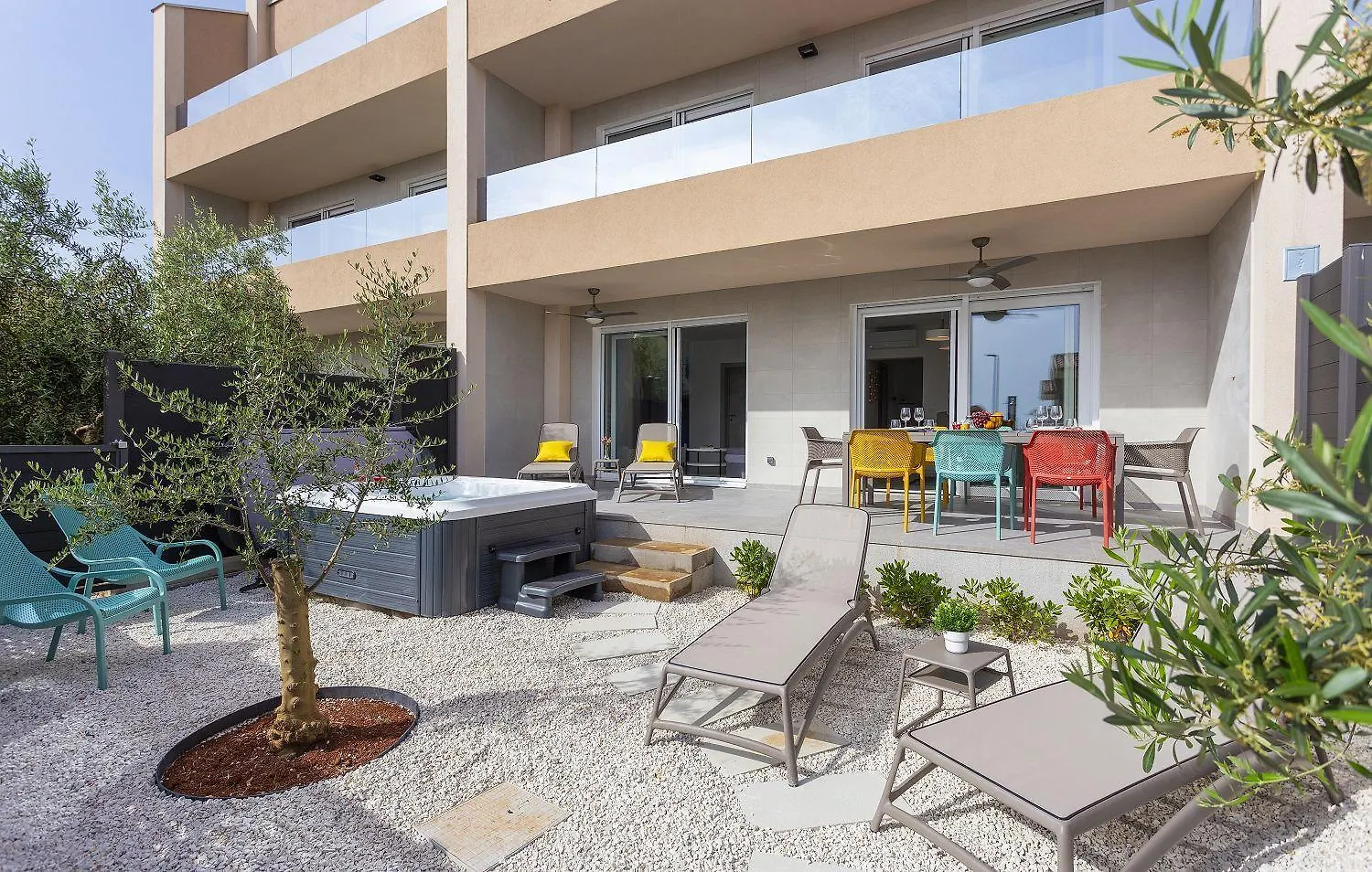 Traumhaftes Apartment Nur 100 Meter Zum Strand Mit Whirlpool, Meerblick, Bbq Medulin