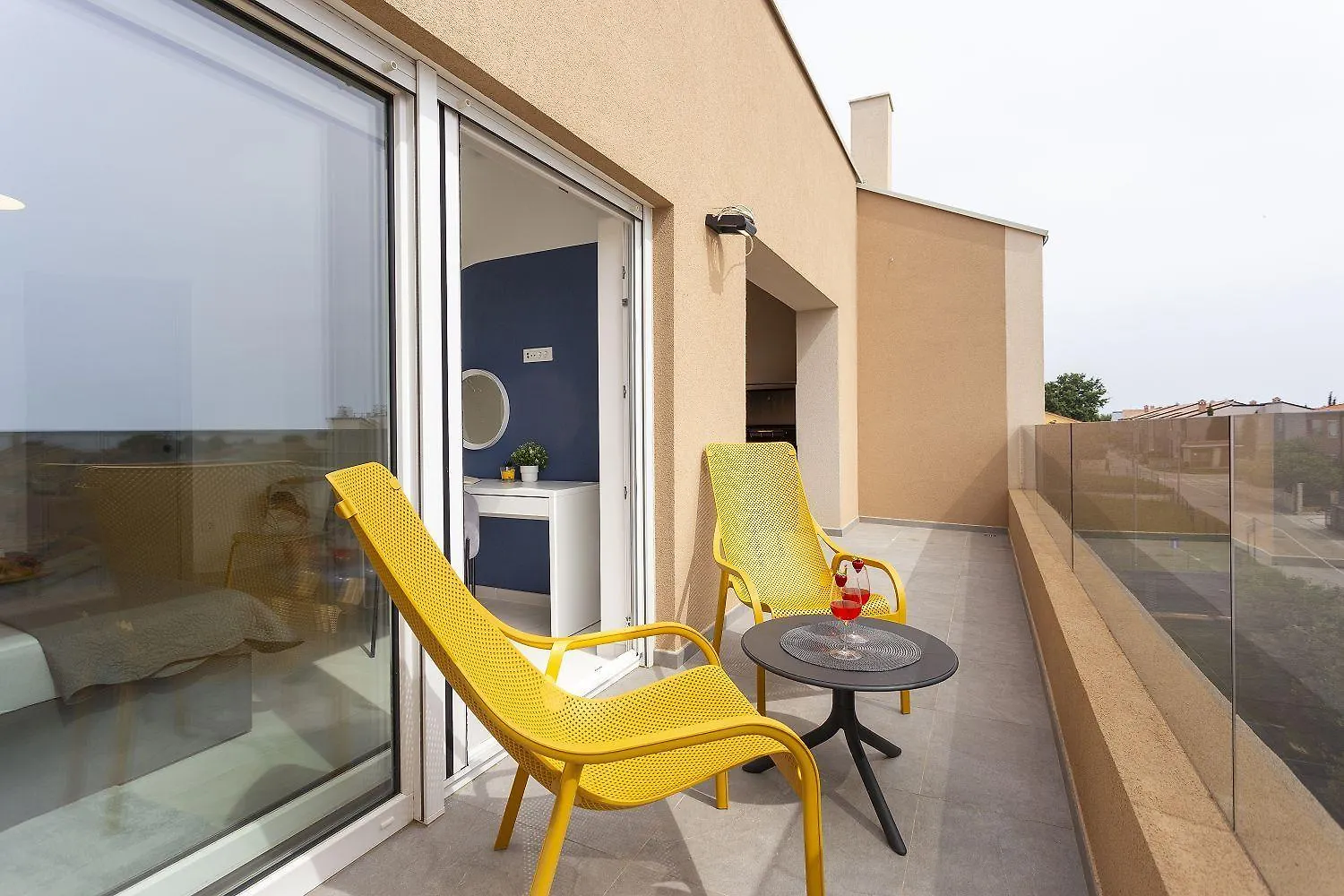 Traumhaftes Apartment Nur 100 Meter Zum Strand Mit Whirlpool, Meerblick, Bbq Medulin