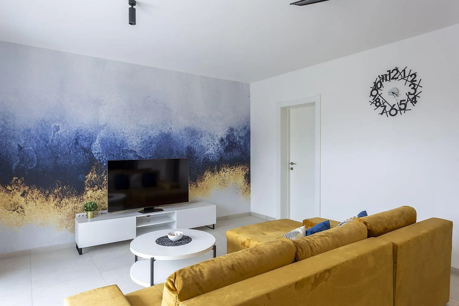 Traumhaftes Apartment Nur 100 Meter Zum Strand Mit Whirlpool, Meerblick, Bbq Medulin
